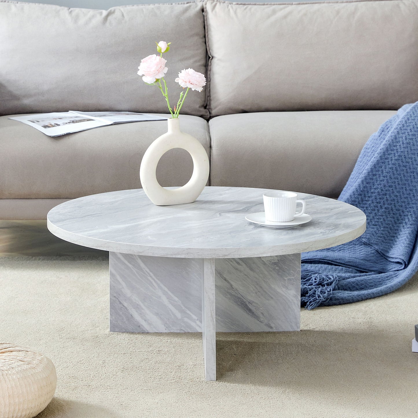 A Multi Style Decor Friendly Round Coffee Table, Featuring Modern Minimalism And Nordic Flair - White