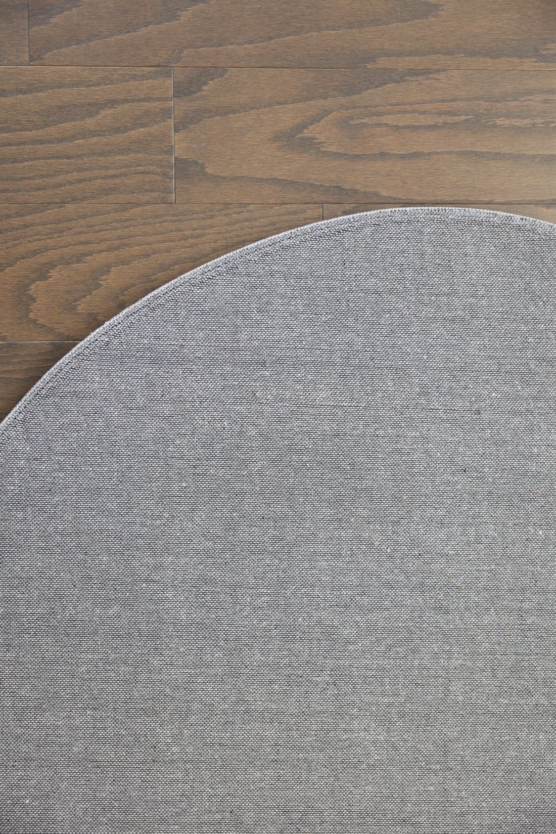 Curve - Round Rug - Beige