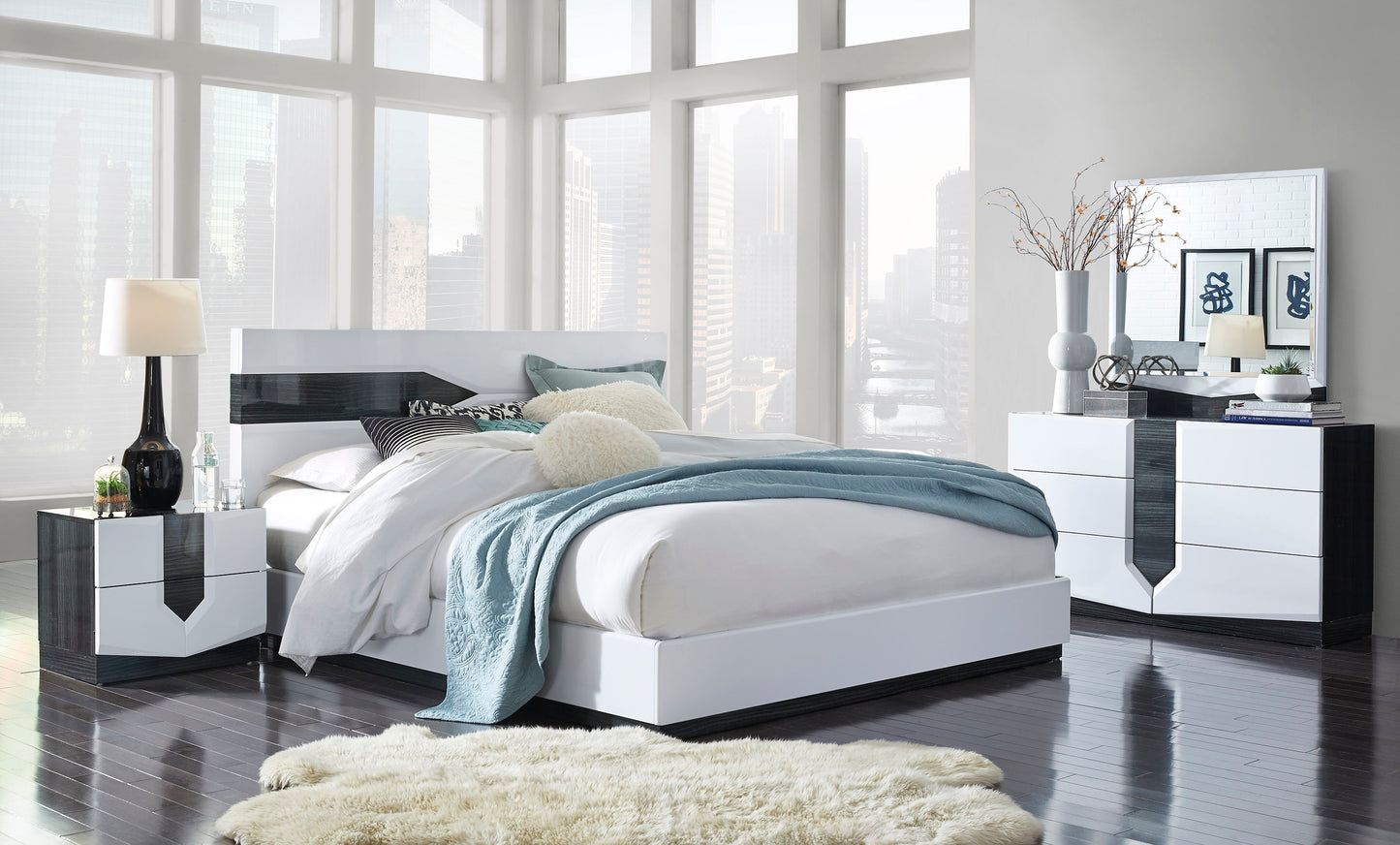 Vios - Queen Zebra Bed - White