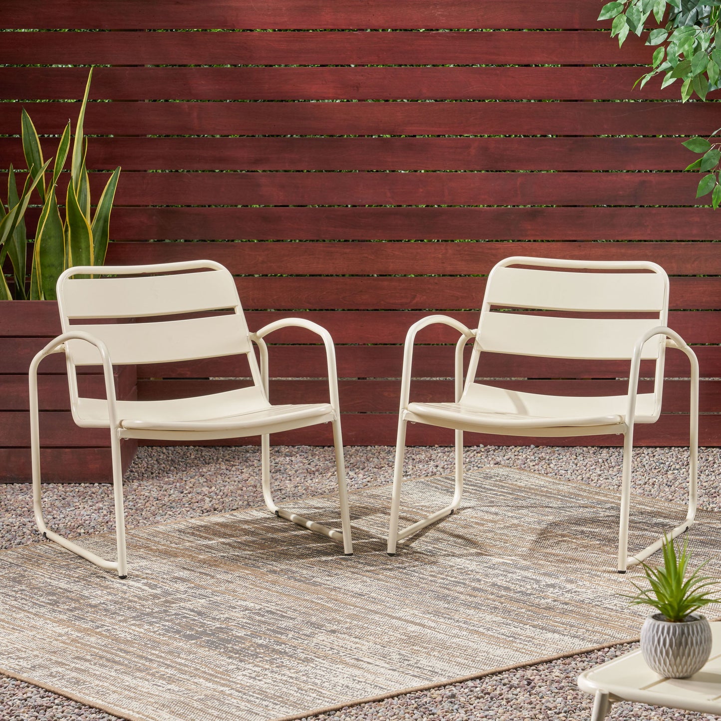 Outdoor Accent Chair With Metal Frame - White