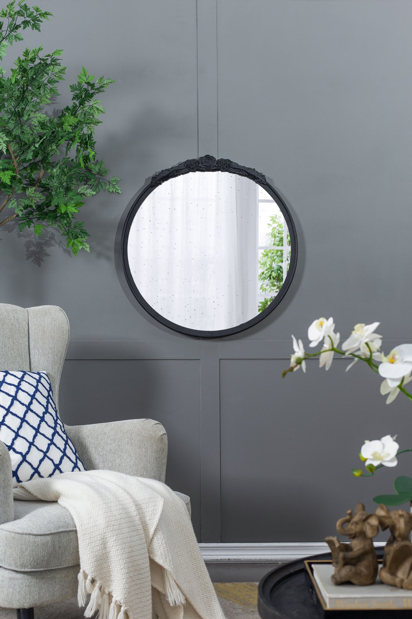 Round Hand Carved Rose Antique Mirror Frame, Wall Mirror For Live Space, Bathroom, Entryway Wall Decor - Black