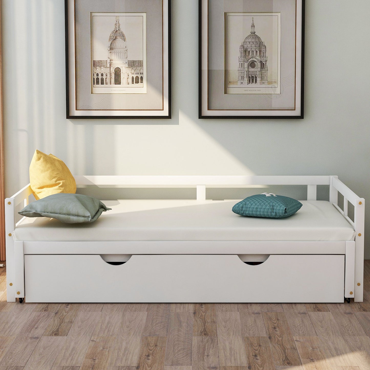 Extending Daybed With Trundle, Daybed With Trundle - White
