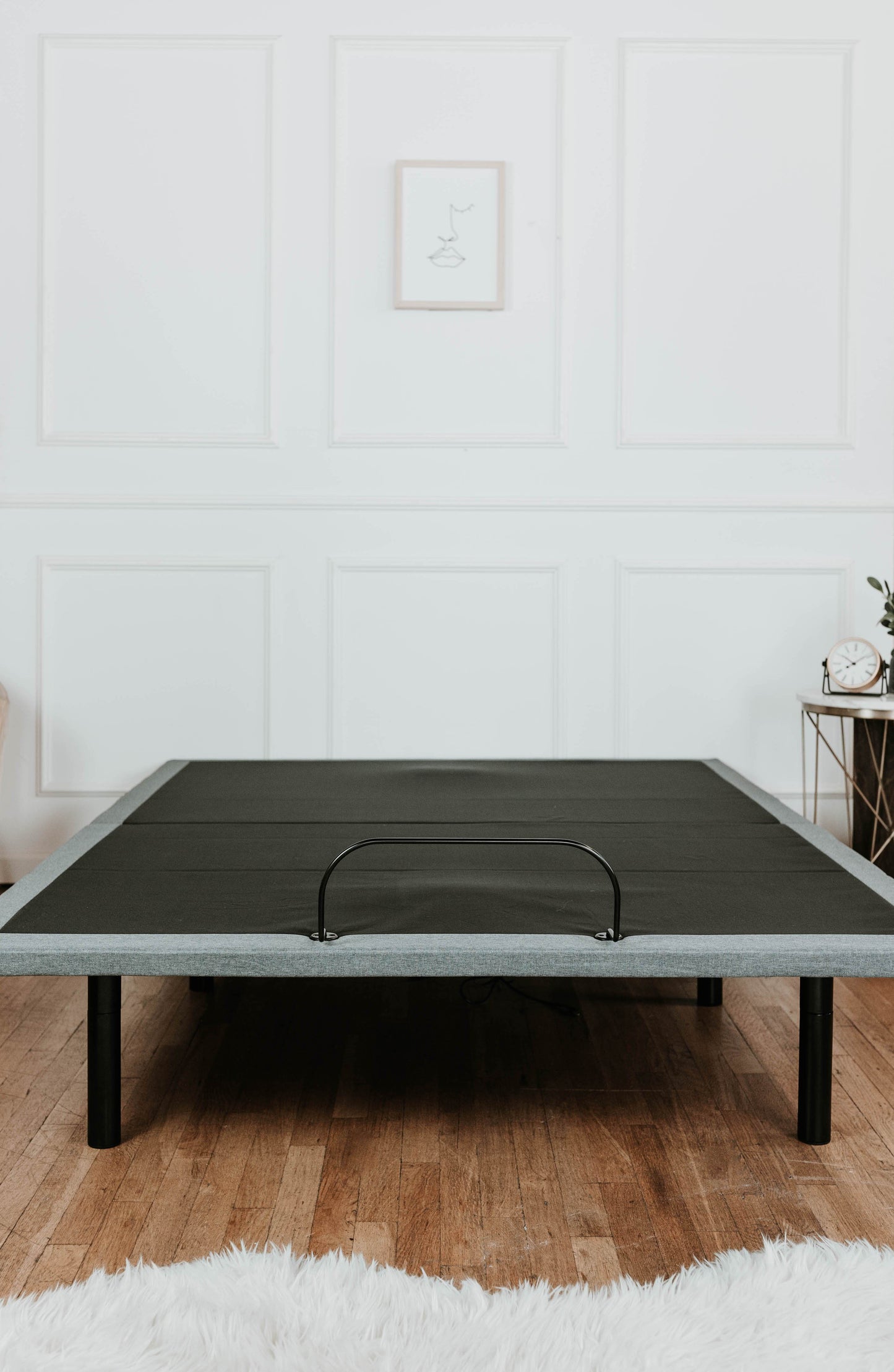 Btx5 - King Adjustable Bed Base With Head And Foot Position Adjustment - Black / Gray