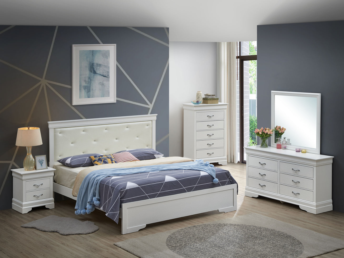 Queen Bed Elegant Transitional - Champagne