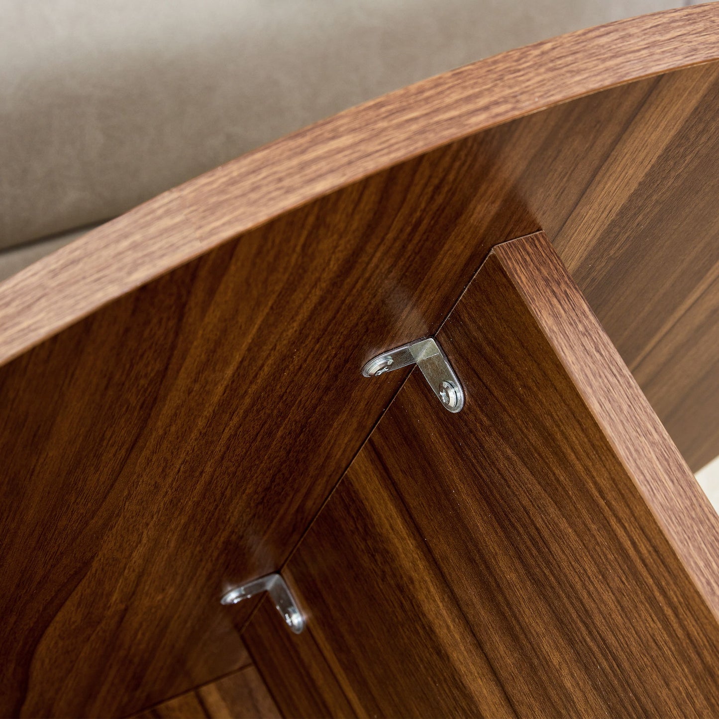 Versatile Round Coffee Table For Diverse Interior Styles, Blending Modern Minimalism With Nordic Elegance - Walnut