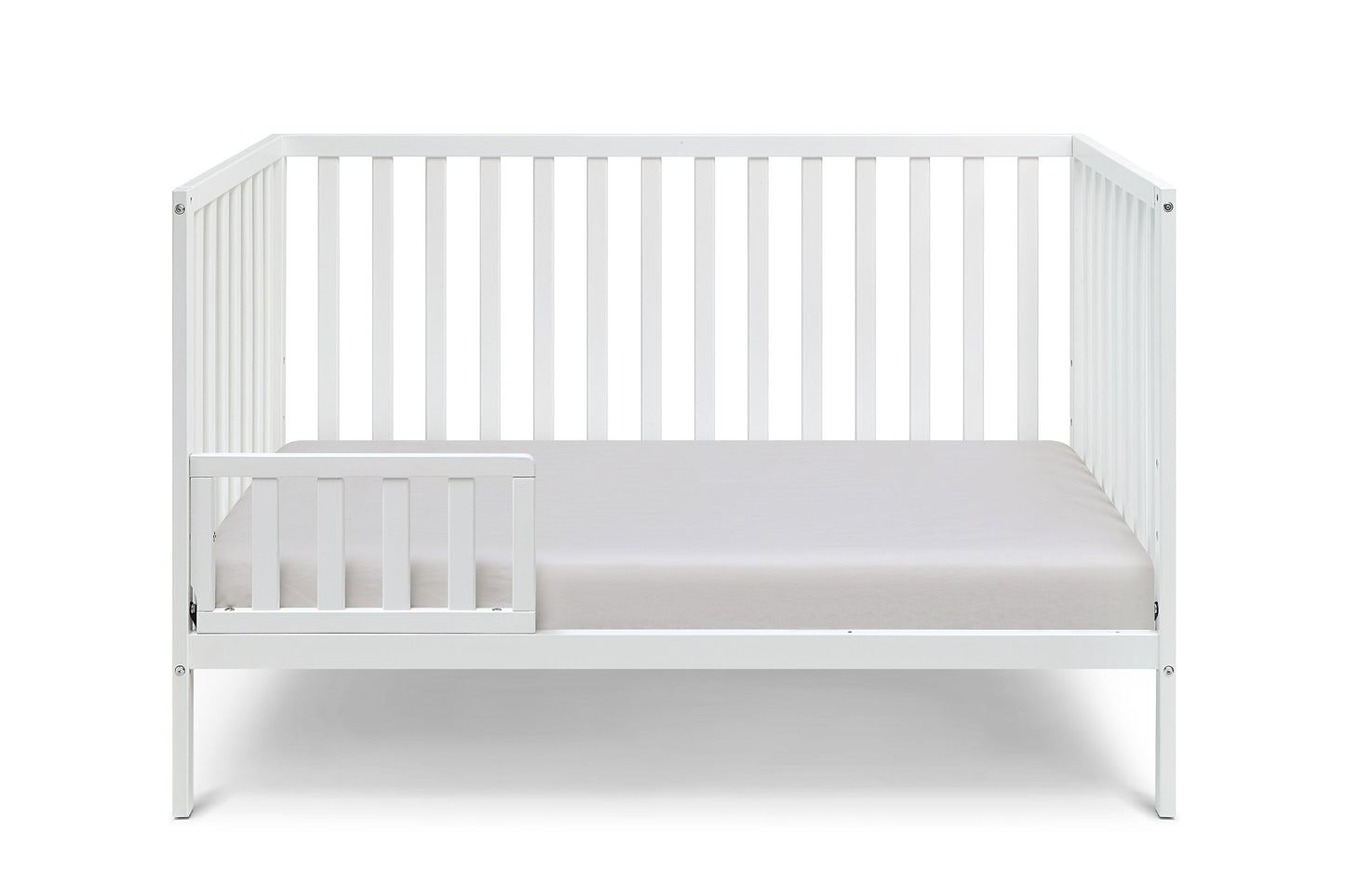 Palmer - 3 In 1 Convertible Island Crib - White