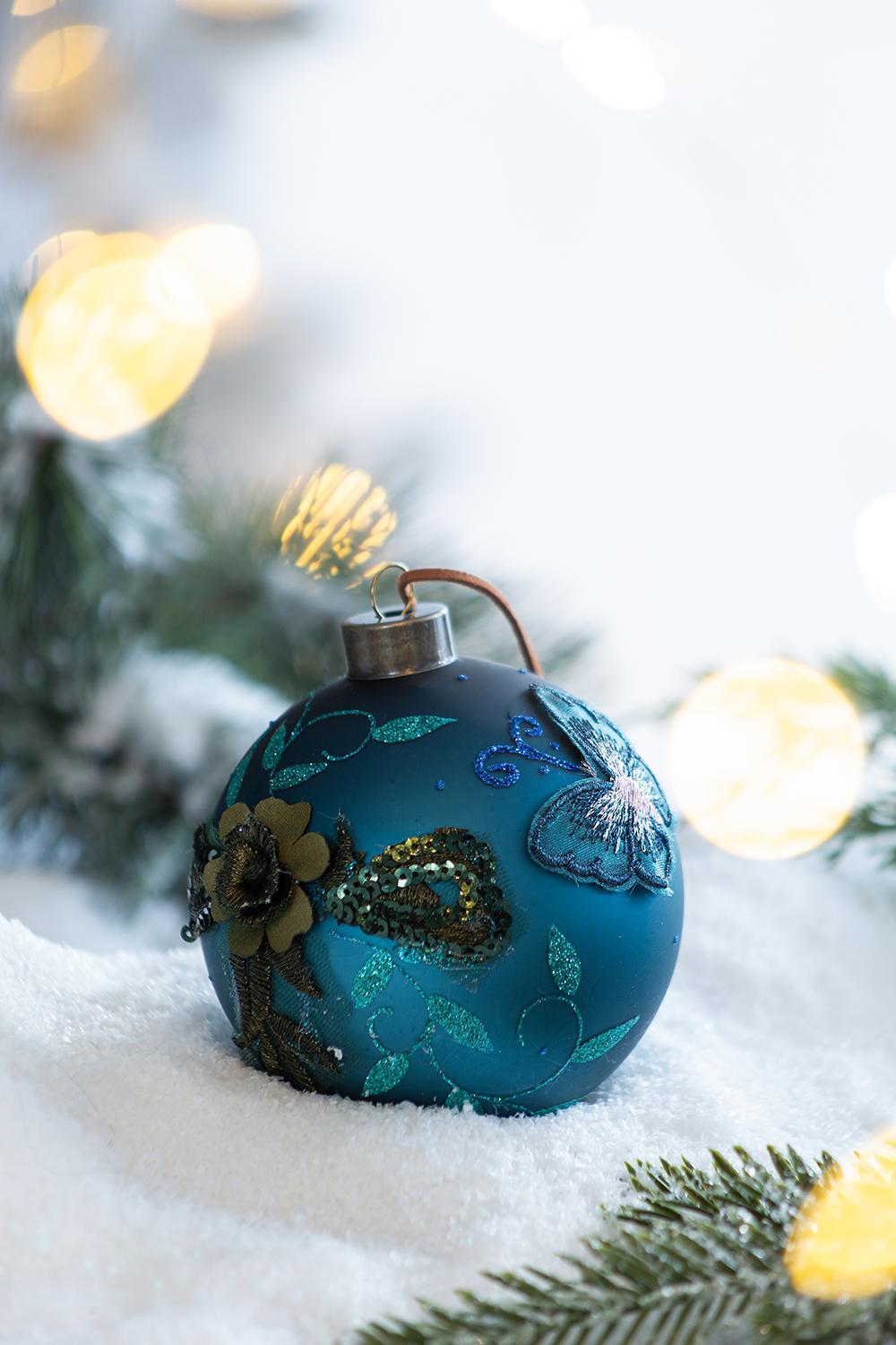 Christmas Ball Ornaments, Glass Decorative Hanging Ball Christmas Tree Ornaments For Holiday Party Decorations (Set of 4) - Blue