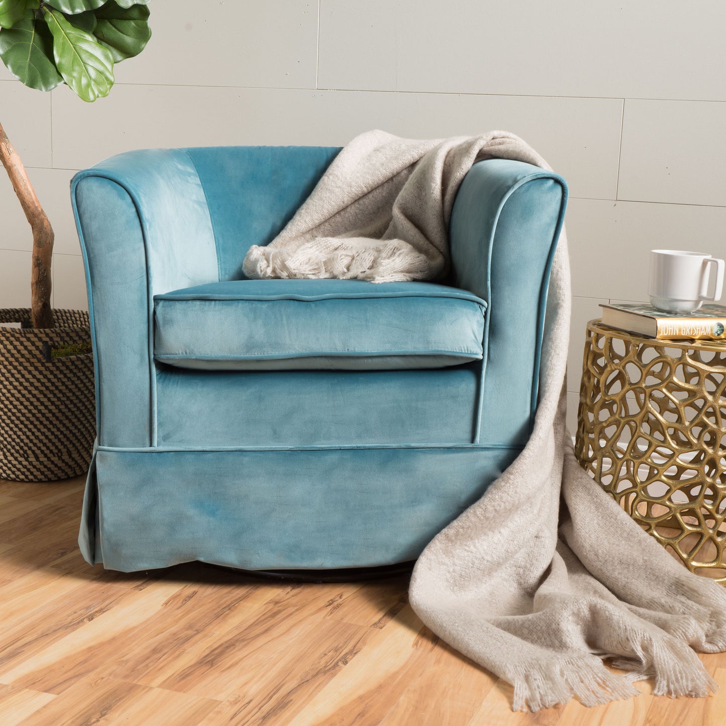 Zeniqua - Upholstered Velvet Swivel Chair With Loose Cover - Blue