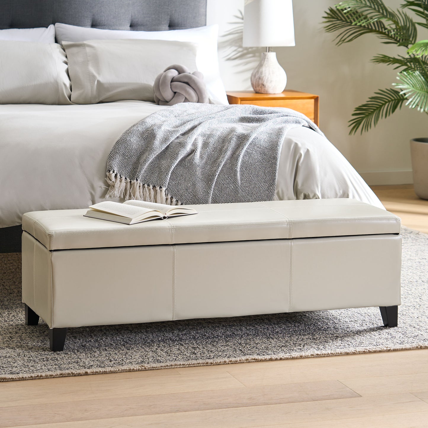 Glouster - Storage Ottoman With Leather Upholstery - Ivory