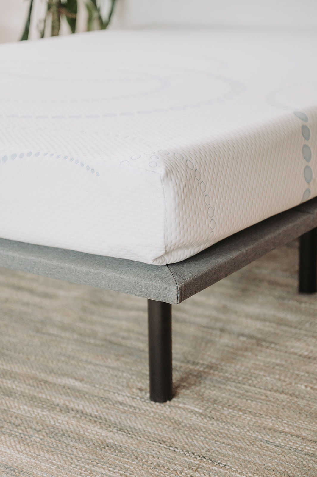8" Twin Memory Foam Mattress - White, Light Blue