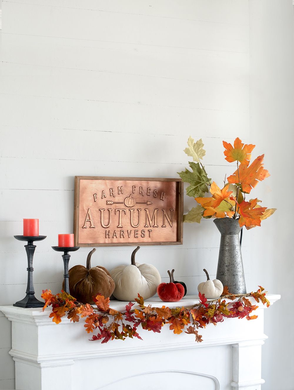 Velvet Maple Leaf Spray, Botanicals Decor For Harvest Festival Fall Festival & Thanksgiving Table Decorations (Set of 6) - Green