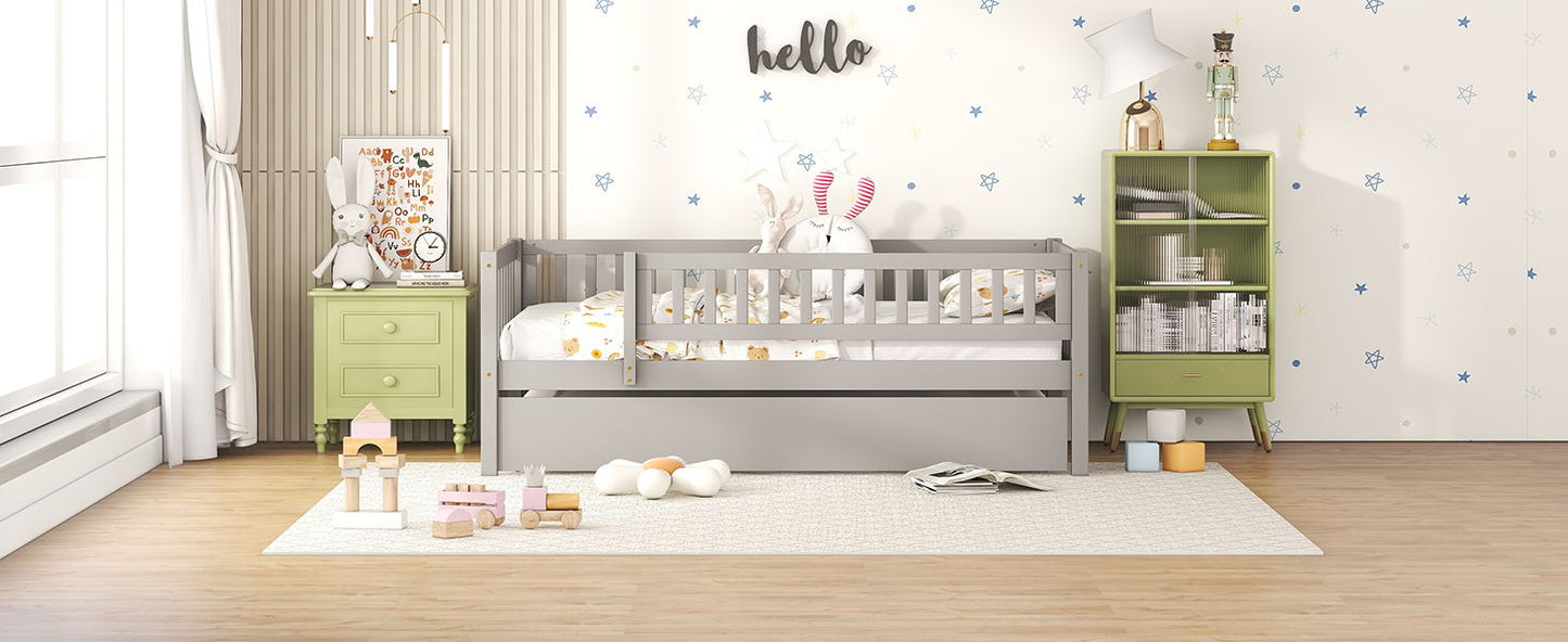 Twin Size Daybed With Trundle And Fence Guardrails - Gray