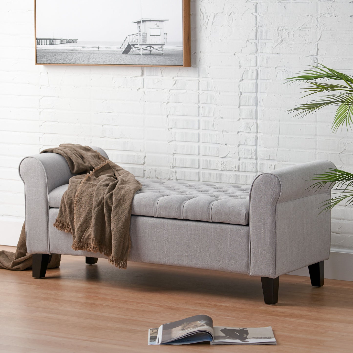 Hayes - Contemporary Armed Storage Bench With Button Tufting And Rolled Arms - Light Gray