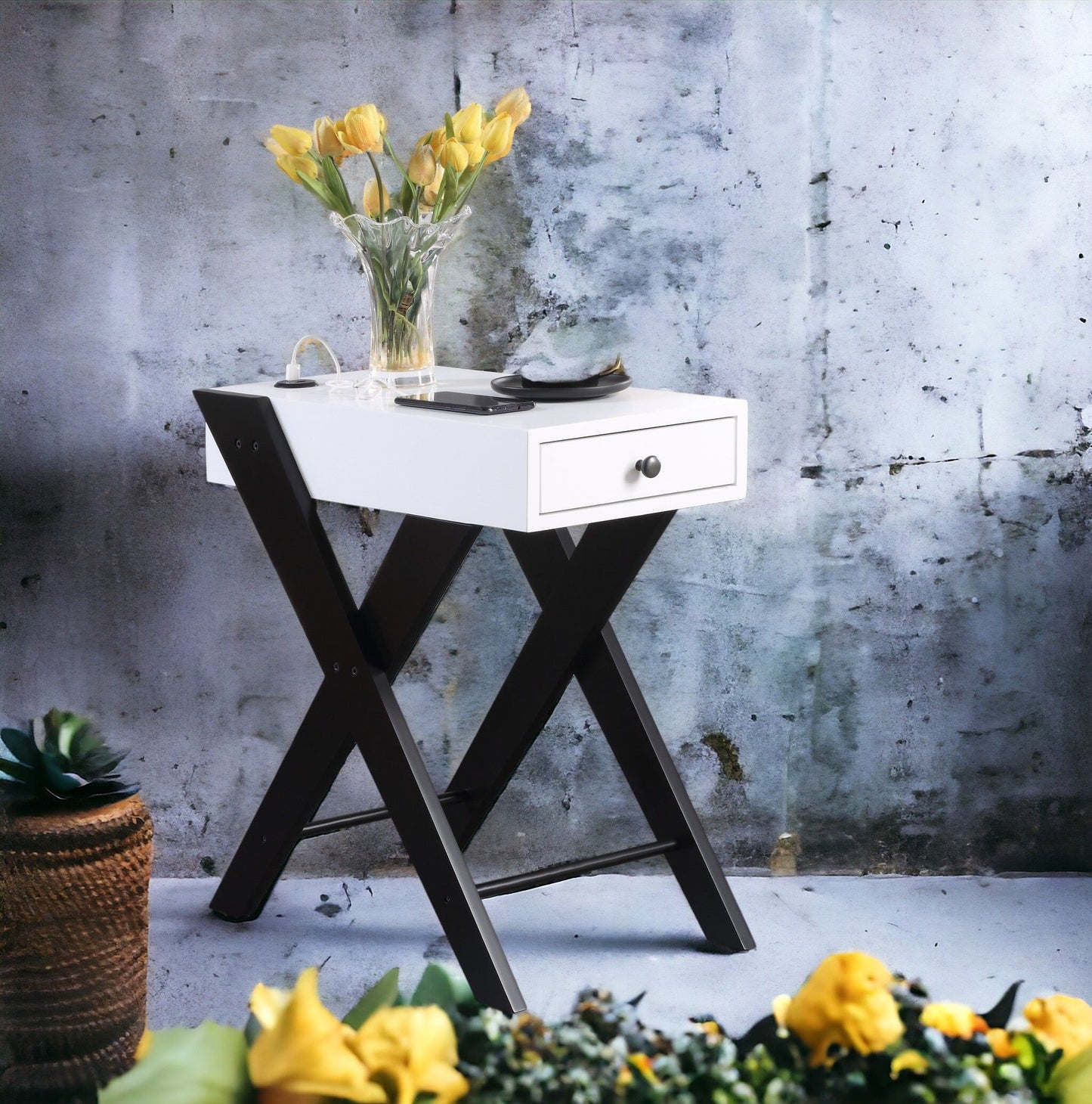 Fierce - Accent Table With Built - In USB Port - White / Black