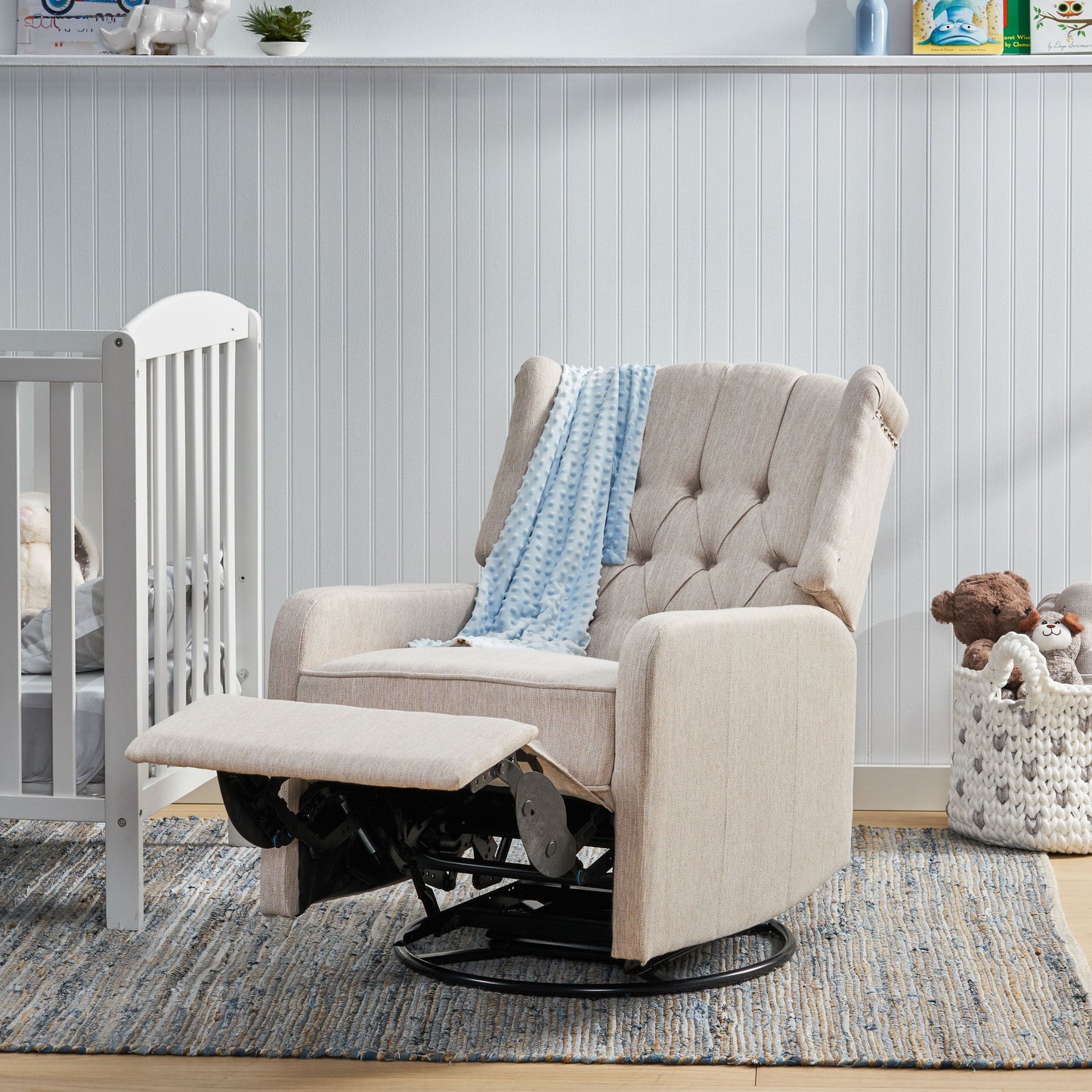Classic Design, Manual Recliner Chair With 360 Degree Swivel - Beige