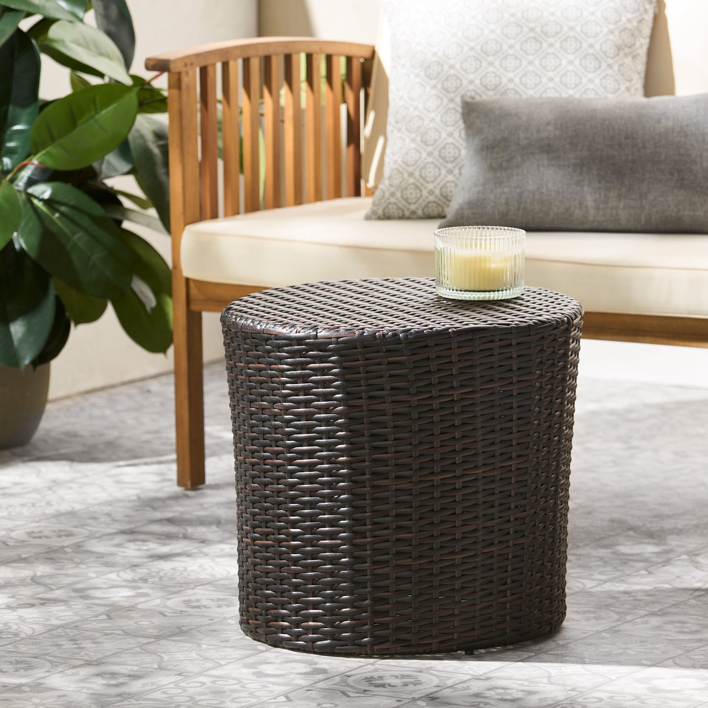 Barrel Side Table With Handcrafted Details - Brown