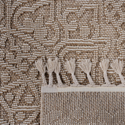 Guros - 4' X 6' Medallion Indoor / Outdoor Area Rug - Beige