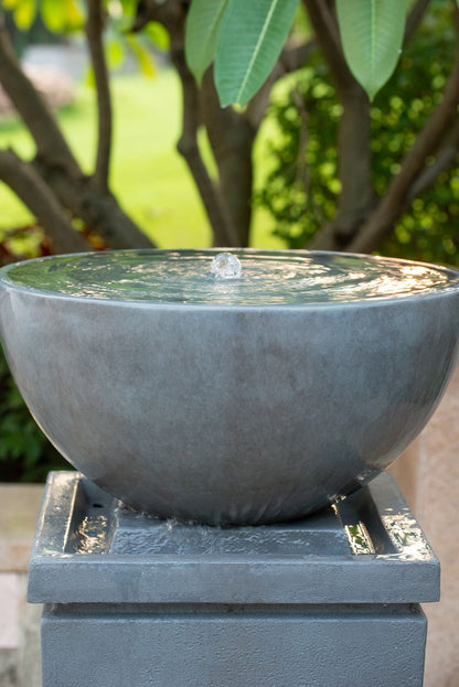 Polyresin Zen Bowl Water Fountain, Outdoor Bird Feeder / Bath Fountains, Relaxing Water Feature For Garden Lawn Backyard Porch - Gray