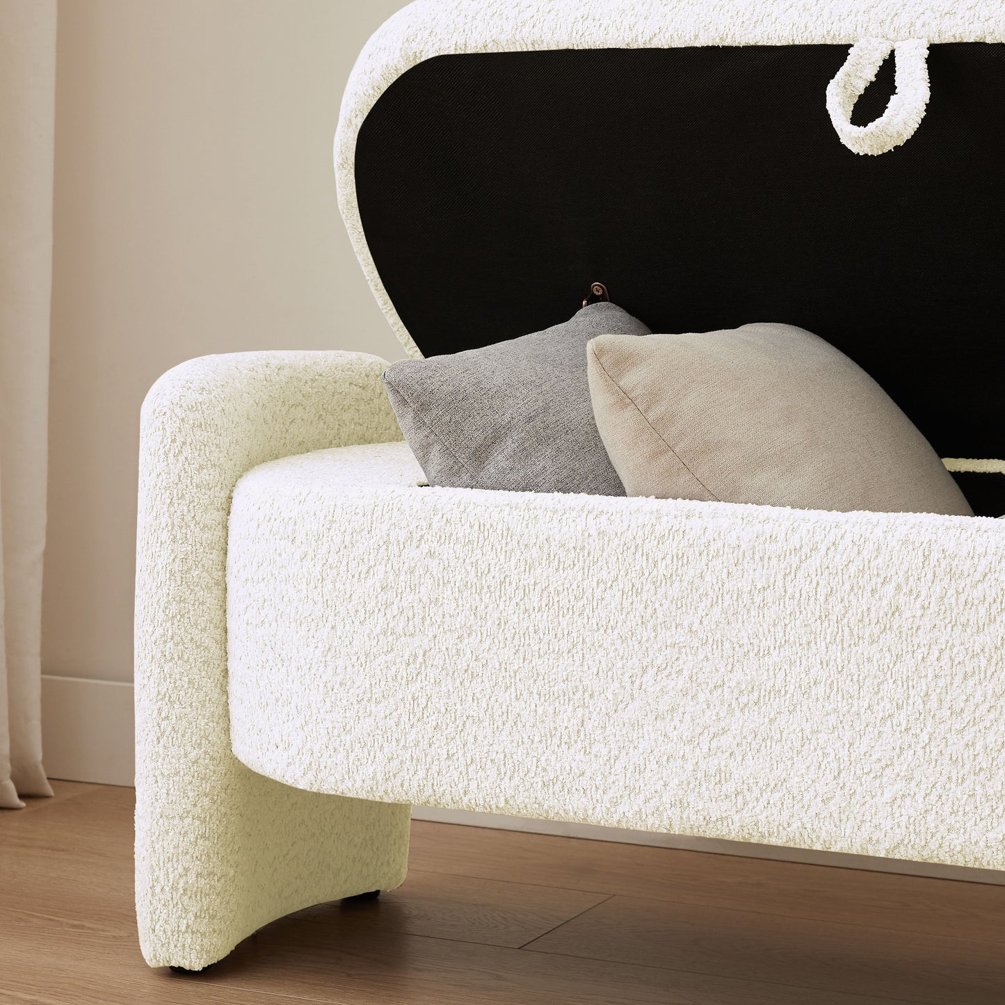 Ottoman Oval Storage Bench, 3D Lamb Fleece Bench With Large Storage Space For The Living Room, Entryway And Bedroom - Cream White
