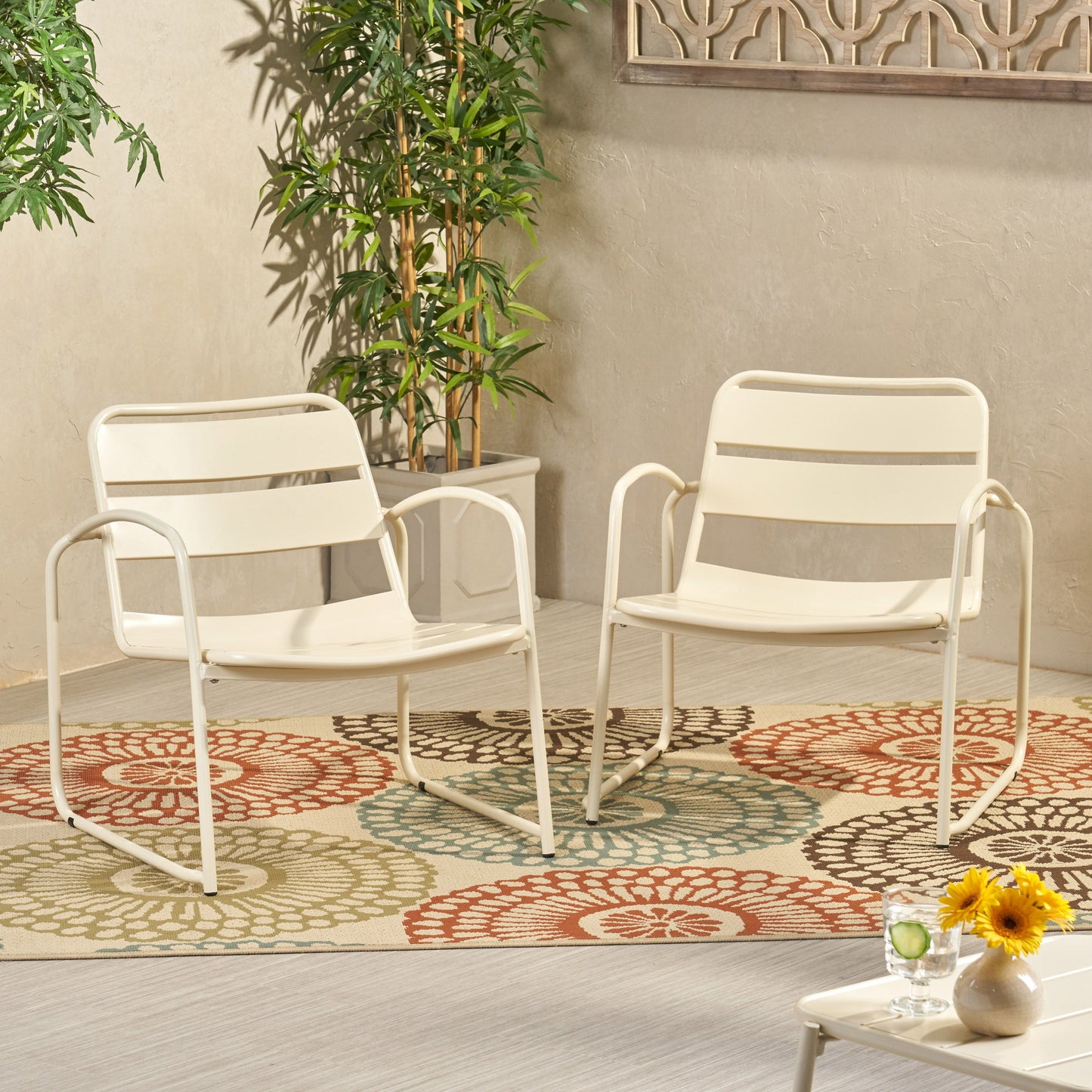 Outdoor Accent Chair With Metal Frame - White