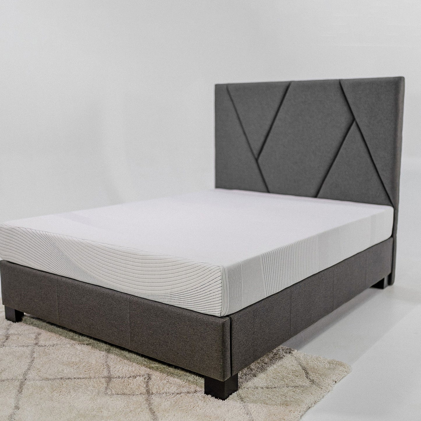 Regen - 8" King Size Cooling Copper Infused Memory Foam Mattress - White
