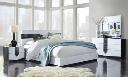 Vios - Queen Zebra Bed - White