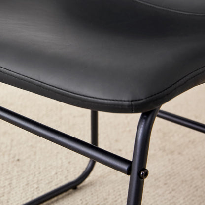 (Set of 4) Classic Chairs, A Stylish Seat Suitable For Modern Minimalist And Industrial Style Environments - Black