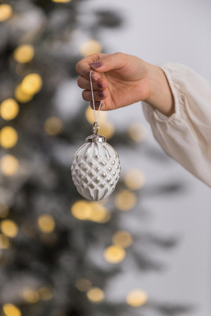 Christmas Ball Ornaments, Glass Decorative Hanging Ball Christmas Tree Ornaments For Holiday Decorations (Set of 12) - White