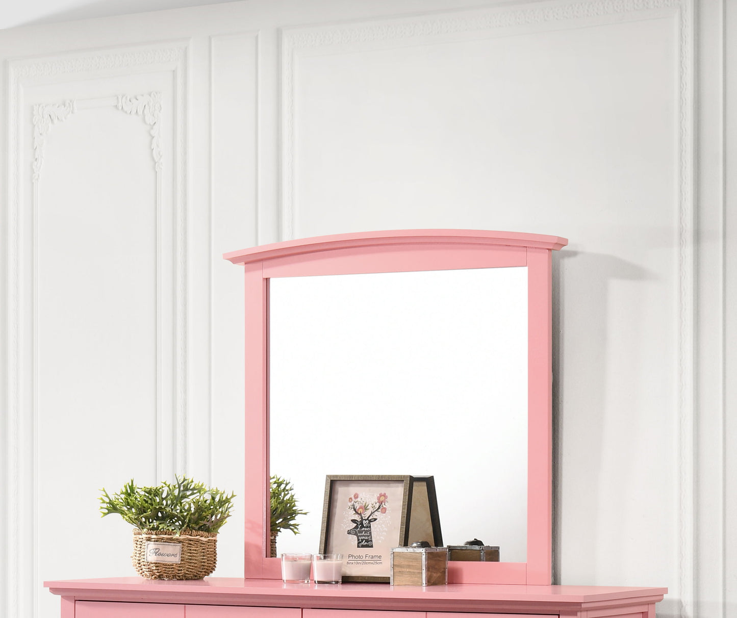 Elegant Wall Mirror - Pink