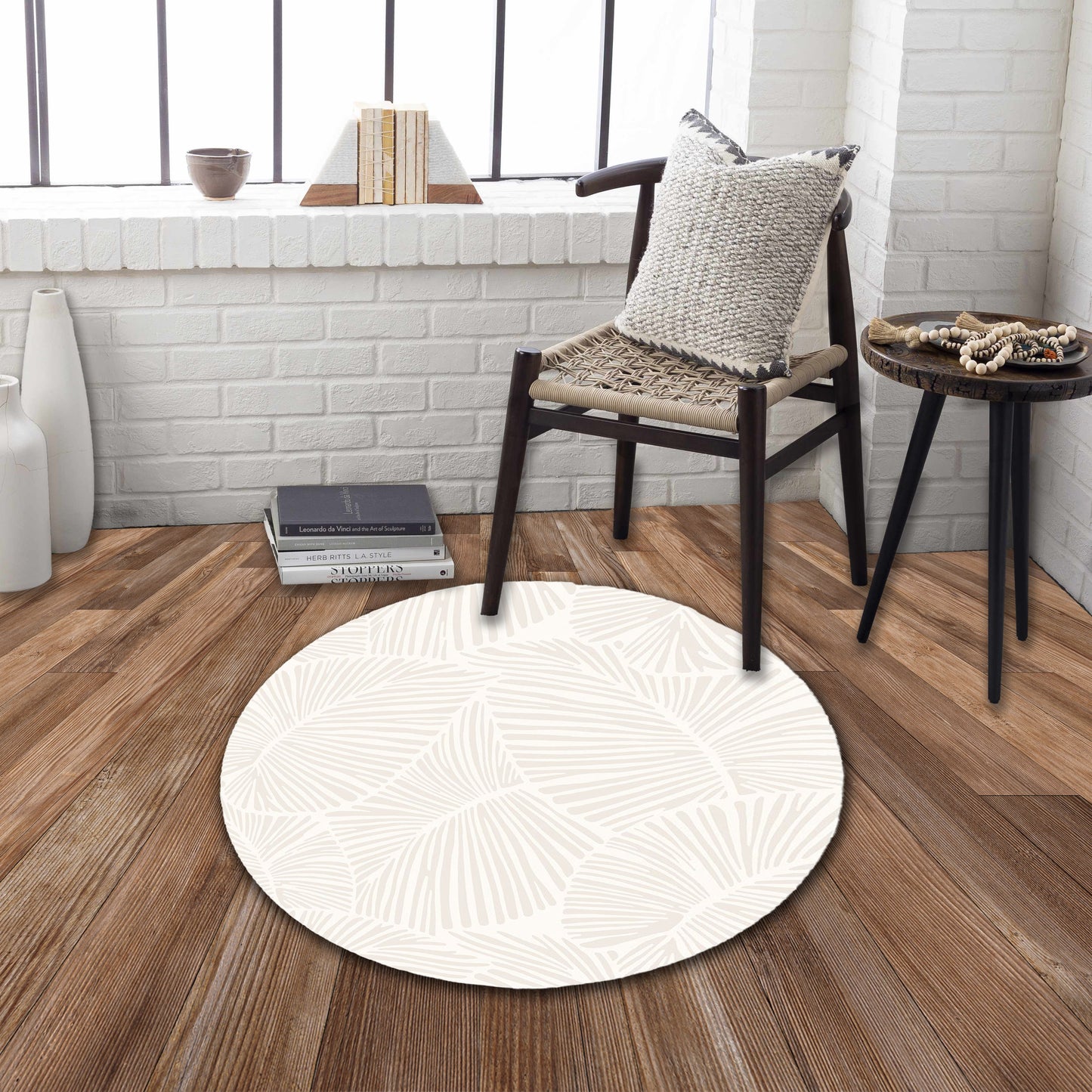 Curve - Round Rug - White