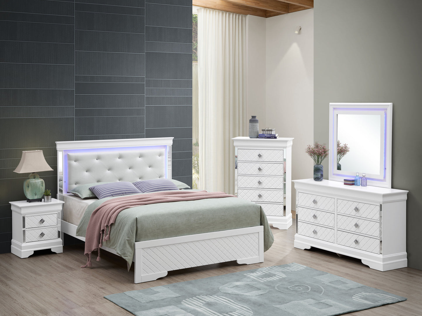 Full Elegant Bed - Silver Champagne