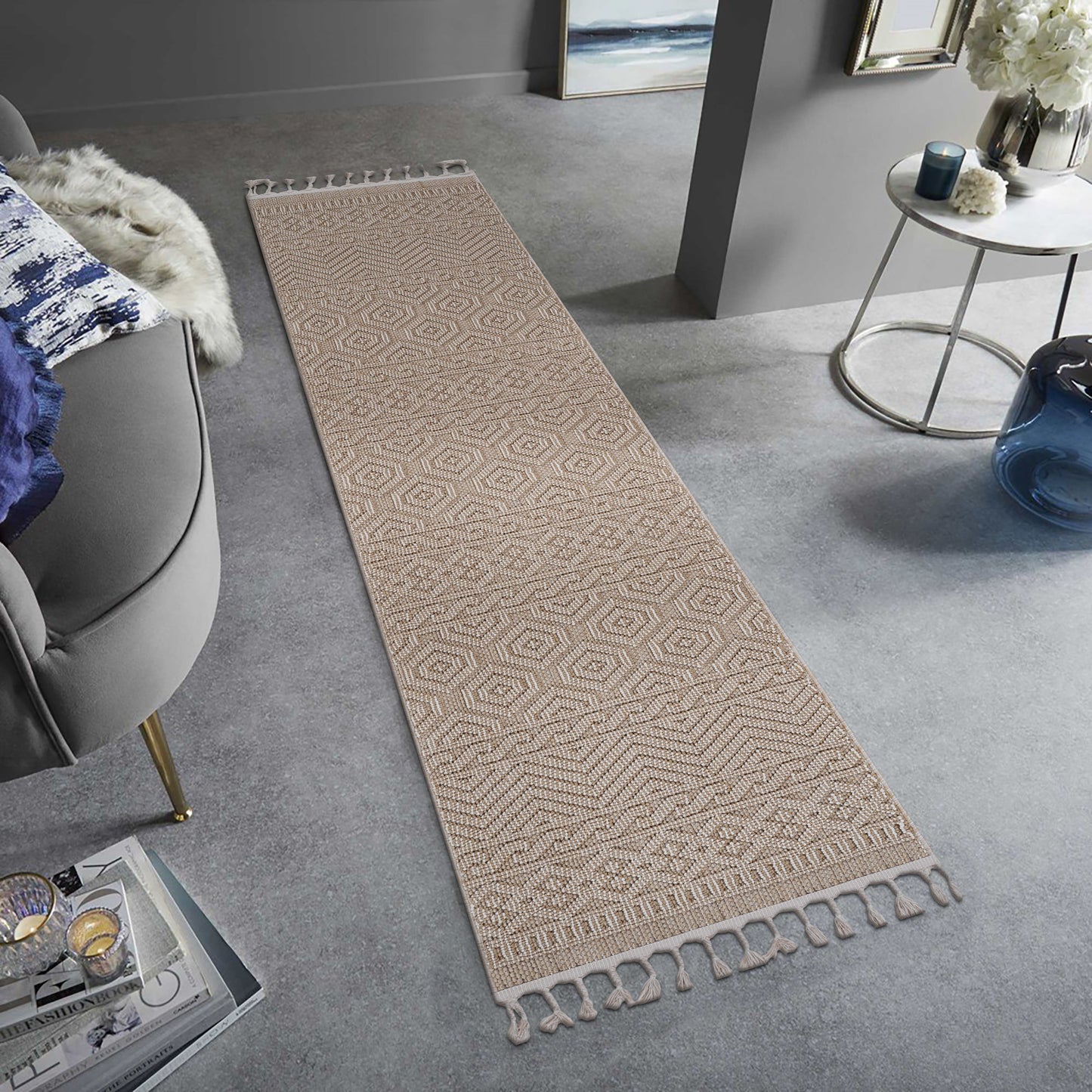 Guros - 2' X 8' Geometric Indoor / Outdoor Area Rug - Mocha