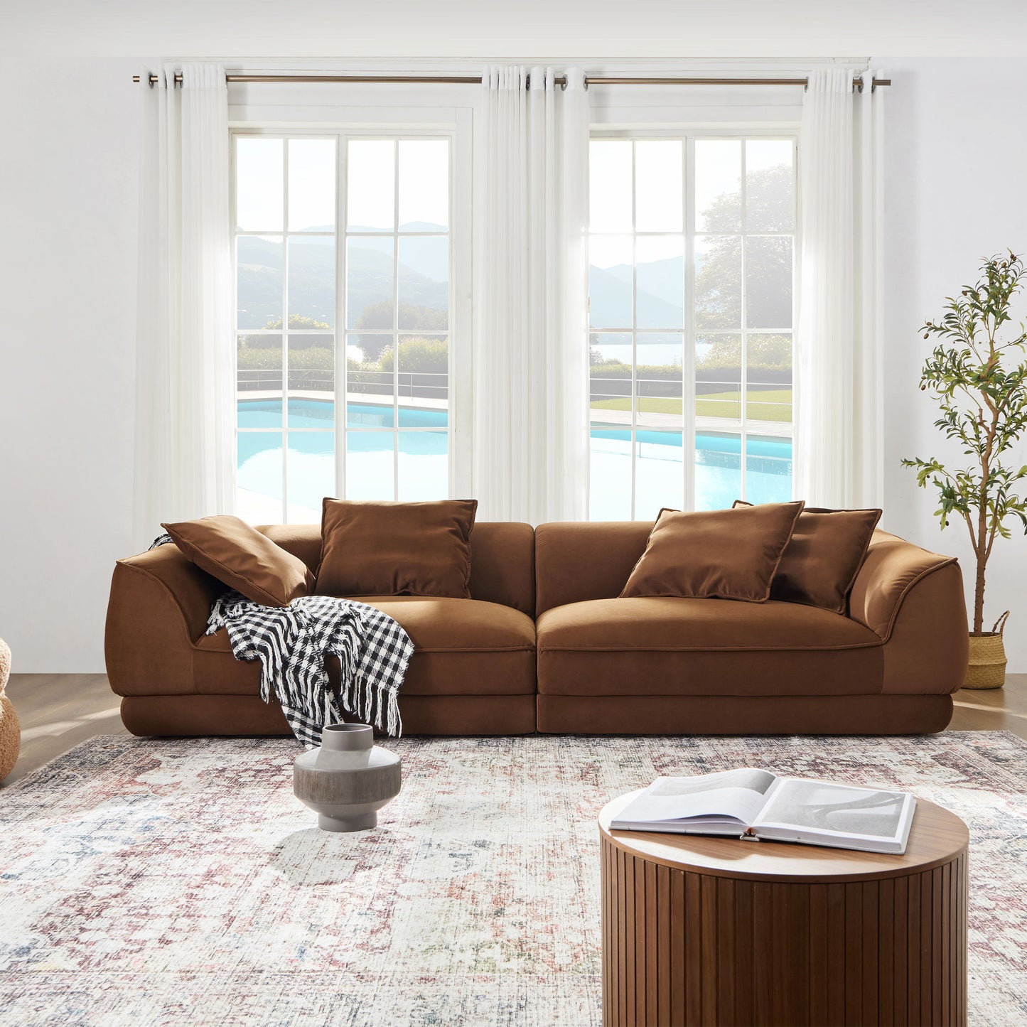 Nordic Modern Sofa With Detachable Pillowcase, French Velvet Fabric, Solid Wood Frame, High Density Sponge Filling - Camel