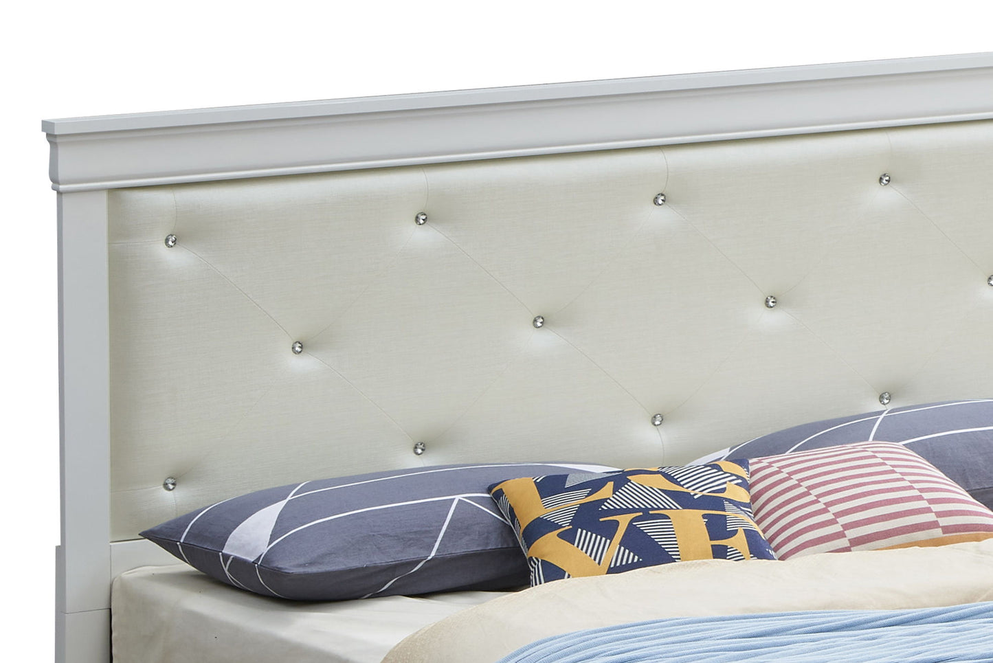 Queen Bed Elegant Transitional - Champagne