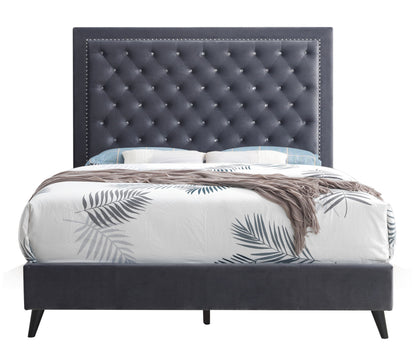 Queen Bed Classic Design - Gray