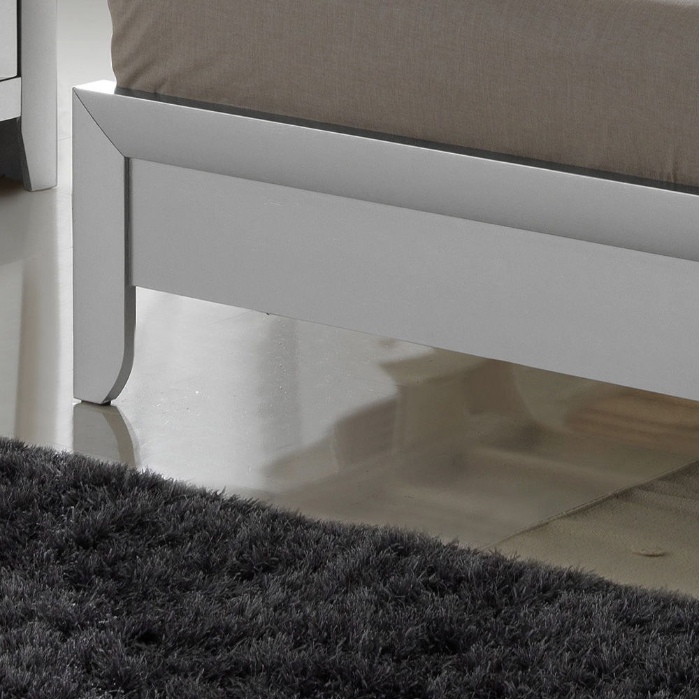 Marilla - Full Bed - Silver Champagne
