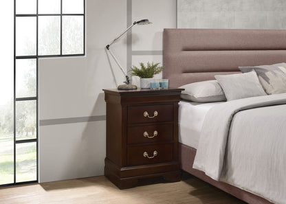 Louis Phillipe - 3 Drawer Nightstand - Cappuccino