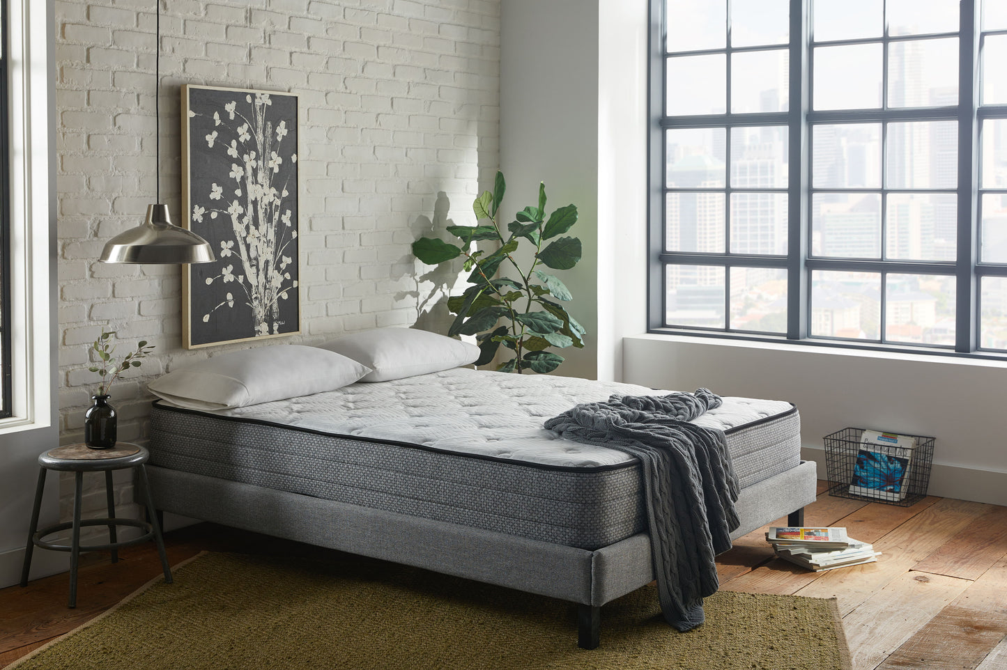 10" Twin Mattress With Gel Memory Foam 884 Pocketed Coil - White / Gray