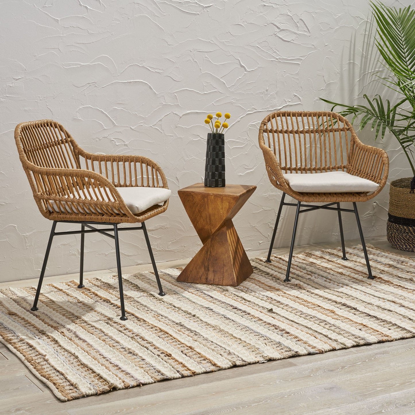 Outdoor Rattan Accent Chair With Metal Legs - Beige