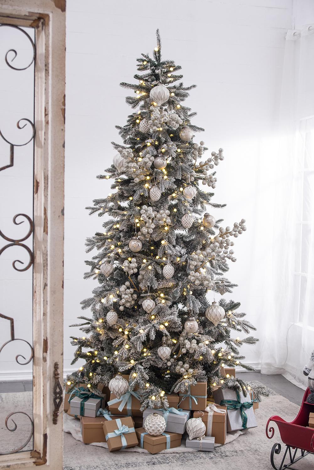Christmas Ball Ornaments, Decorative Hanging Ball Christmas Tree Ornaments For Holiday Decorations (Set of 12) - White