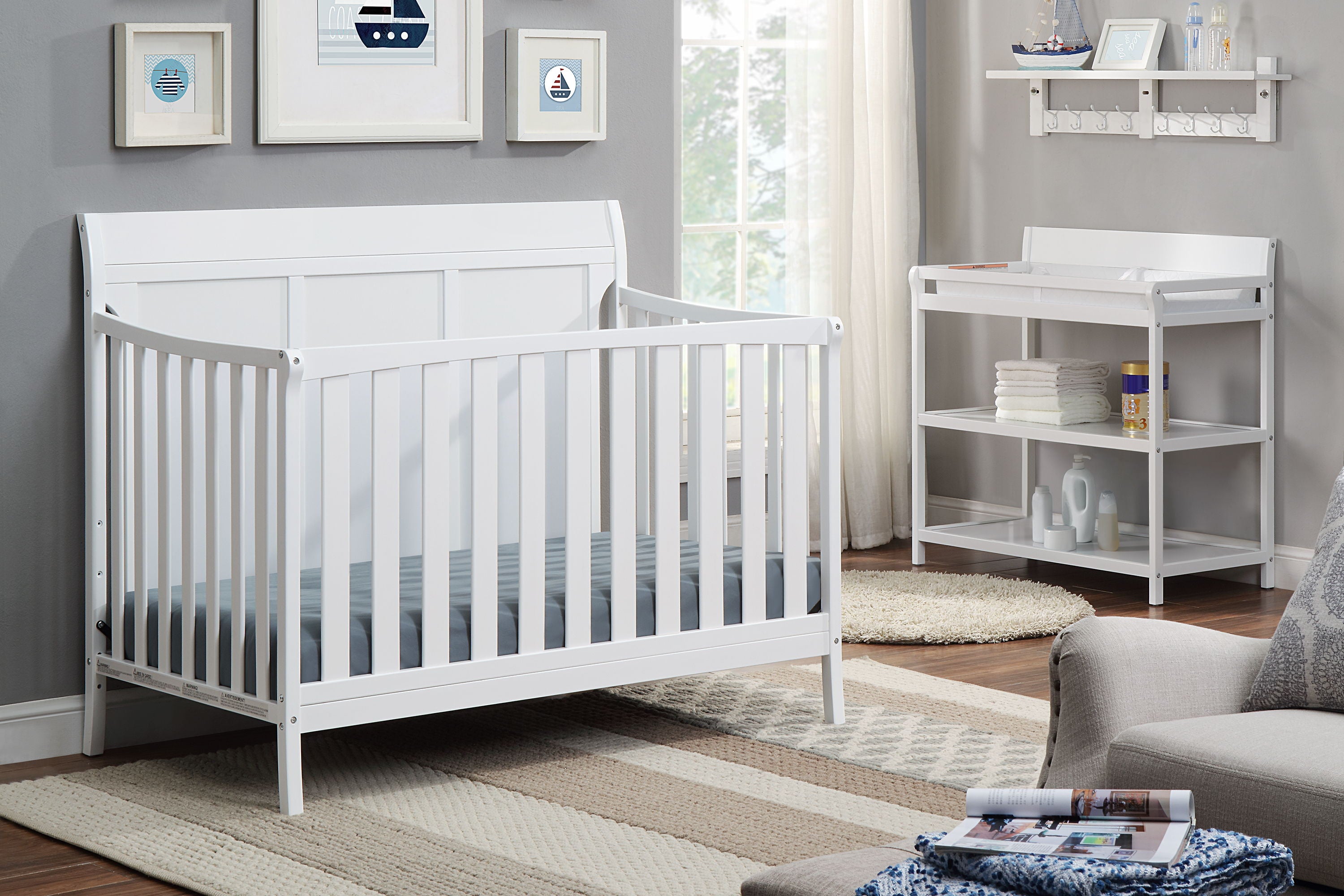 Shailee - 4 In 1 Convertible Crib - White