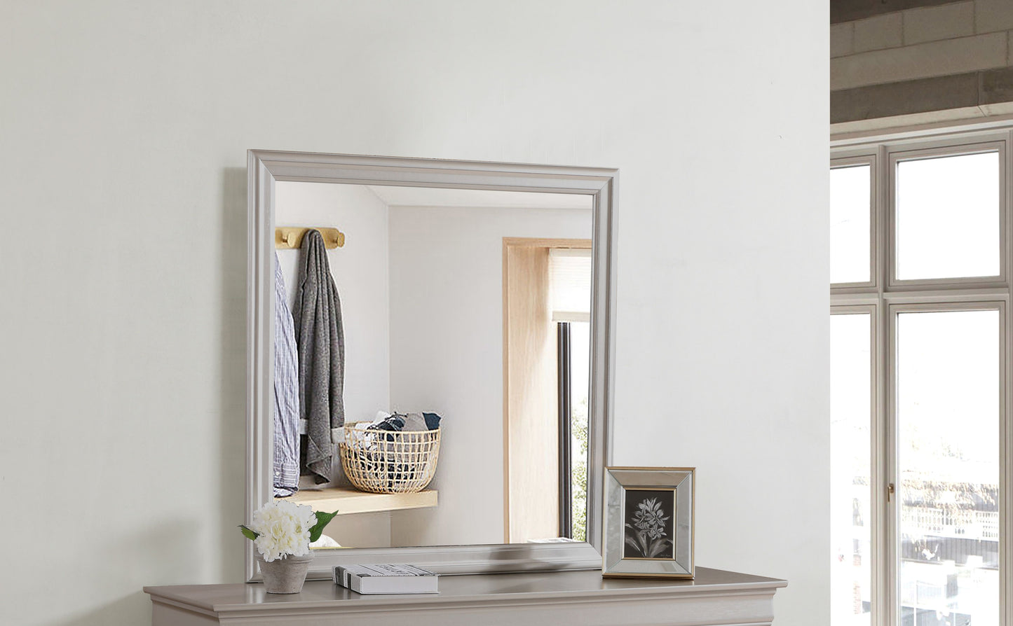 Elegant Transitional - Mirror - Silver Champagne