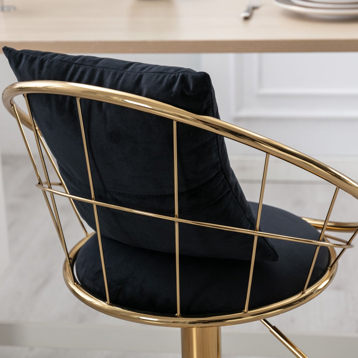 Velvet Bar Chair, Pure Gold Plated, Unique Design, 360 Degree Rotation, Adjustable Height, Suitable For Dining Room And Bar, (Set of 2) - Black