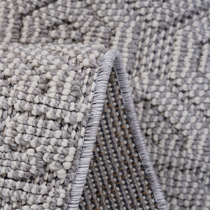 Guros - 5' X 7' Geometric Indoor / Outdoor Area Rug - White