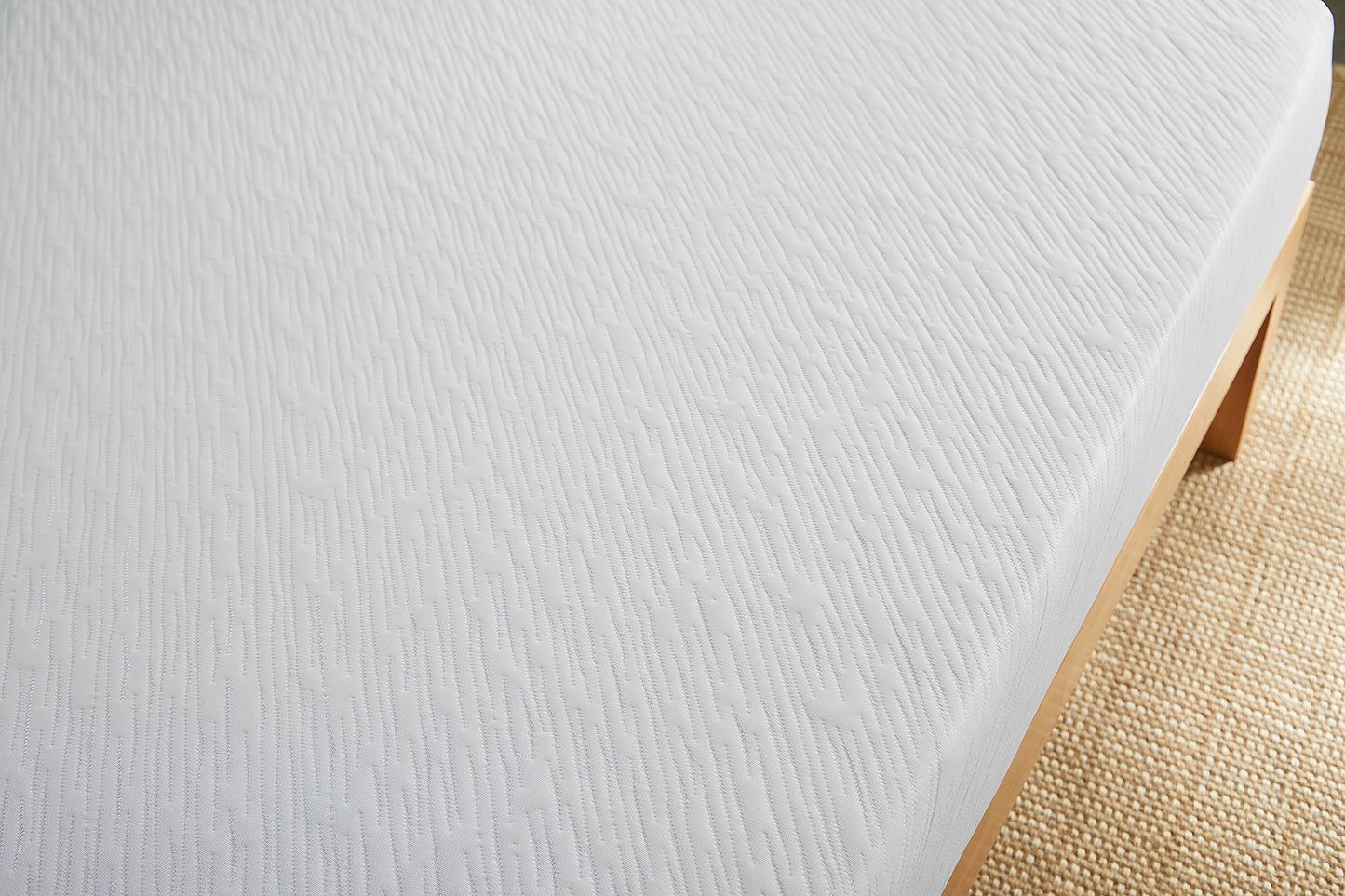 10" King Memory Foam Mattress - White