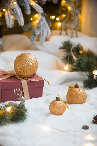 Christmas Ball Ornaments, Glass Decorative Hanging Ball Christmas Tree Ornaments For Holiday Party Decorations (Set of 4) - Gold