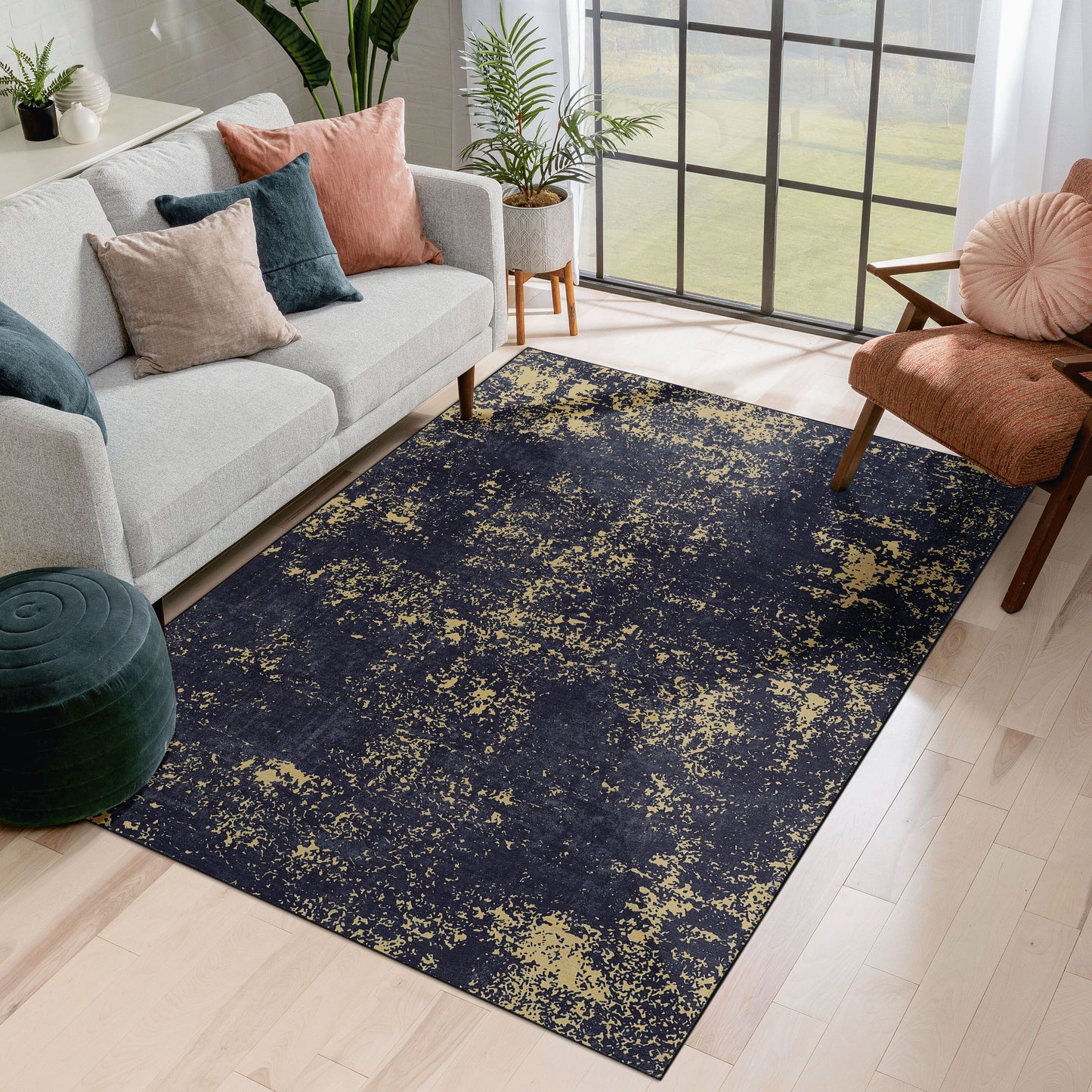 Maval - 5' X 8' Washable Area Rug - Black / Gold