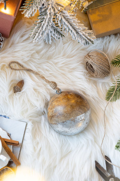Christmas Ball Ornaments, Wood Decorative Hanging Ball Christmas Tree Ornaments For Holiday Party Decorations (Set of 4) - Brown