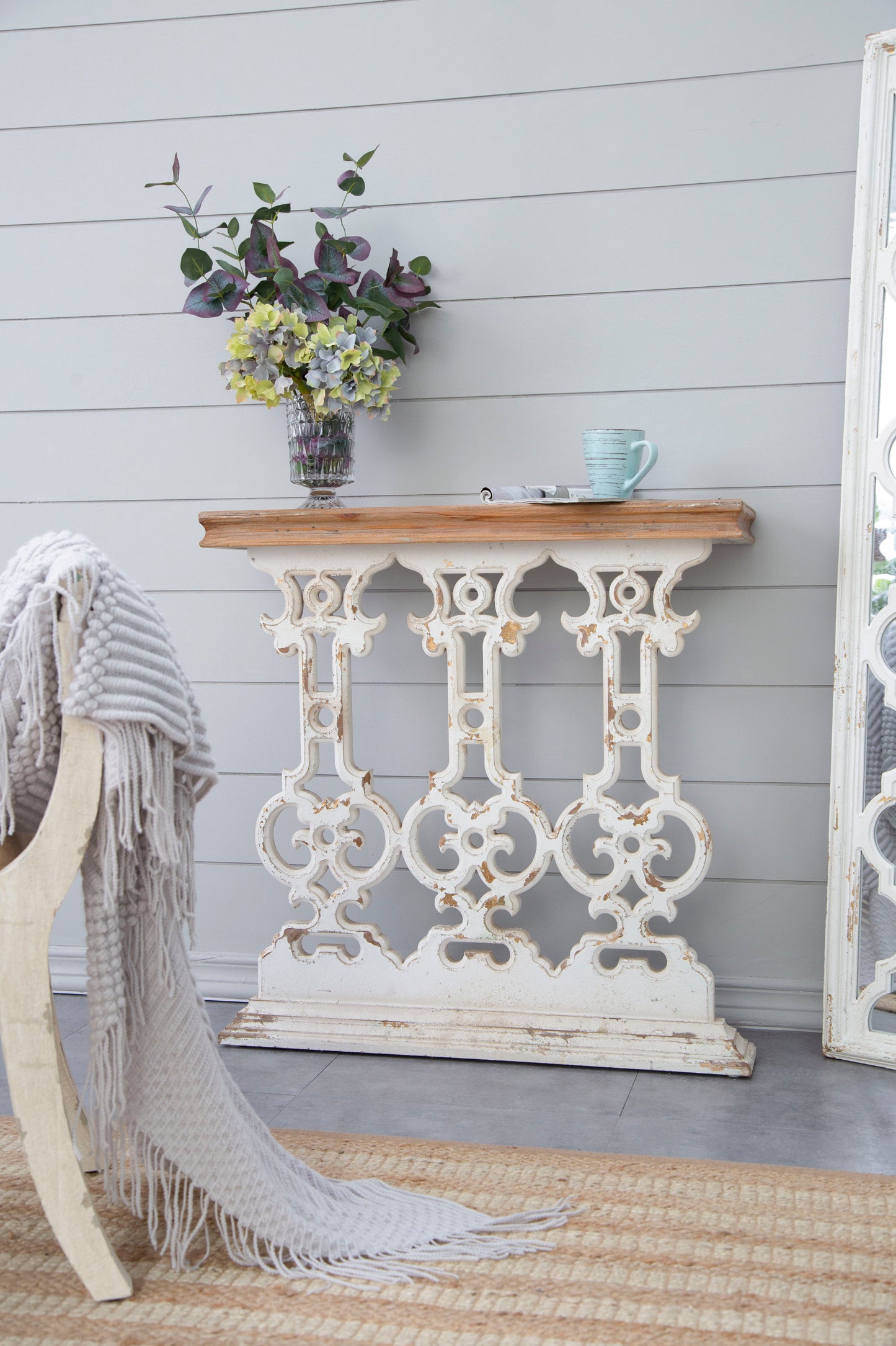 Classic Vintage Wash Console Table With Wood Top - Brown / Antique White