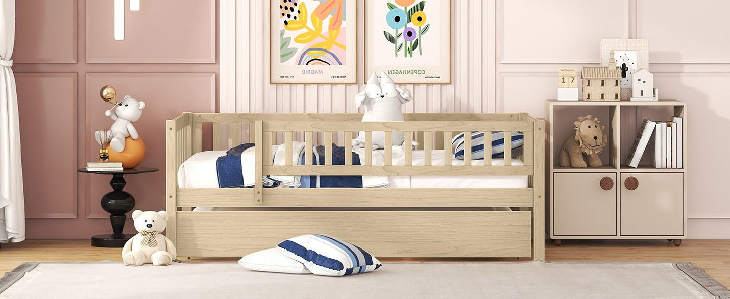 Twin Size Daybed With Trundle And Fence Guardrails - Natural